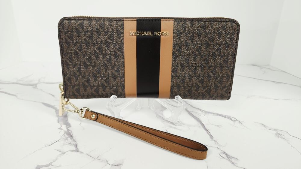 Michael Kors Jet Set Travel Continental Wristlet Wallet Brown Acorn Stripe